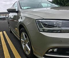 Volkswagen Jetta 2015 Confortline. Low mileage 36k kilometers