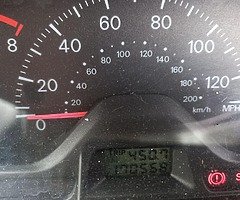 Mitsubishi lancer for sale 2004 1.3 petrol good car to drive nctd till 05/02/23 tax just out