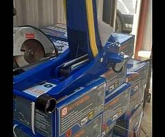 Brand new 3,4, and 5 tons Jacks available for sale at low price with free home delivery