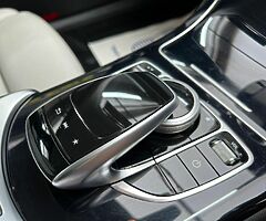 2016 Mercedes Benz C350e  2.0 Hybrid - Image 9/10