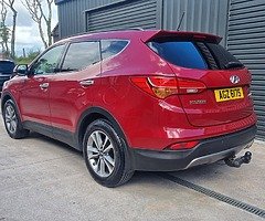 2016 Hyundai Santa Fe Premium 2.2 CRDi 7 Seat - Image 5/10