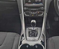 Ford Mondeo 2016 Titanium 2.0 NCT 02/34 - Image 7/10