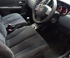 Nissan Tiida - Image 5/9