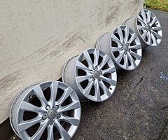 17" Genuine Audi 5x112 Alloys - Image 5/5