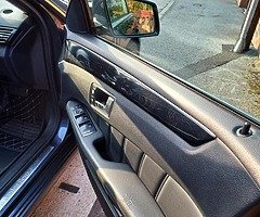 Mercedes benz - Image 4/10