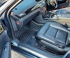 Mercedes benz - Image 9/10