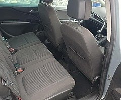 131 Vauxhall zamfira 2.0D ecoflex 7 seater with new NCT and timing belt - Image 8/10