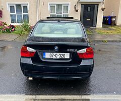 BMW 320D Automatic - Image 3/5