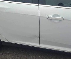 Ford focus 151 Ecoboost Manual - Image 3/9