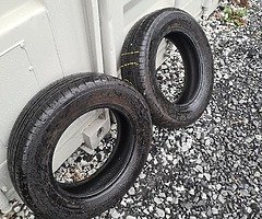 2 sets of tyres one 14 inch one 15 inch - Image 4/7