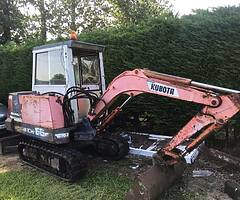 2.8 tonne digger - Image 6/6