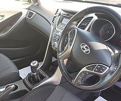2012 Hyundai i30 car in excellent condition