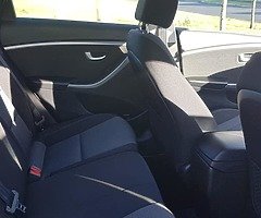 2012 Hyundai i30 car in excellent condition - Image 5/7