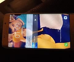 Samsung Galaxy s6 edge plus has we crack on the front of it work - Image 3/4