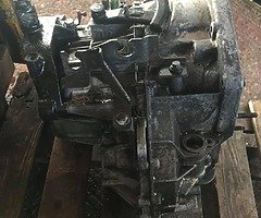 2005 Vauxhall Vivaro engine & gearboxes - Image 8/9