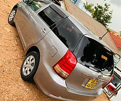 Toyota wish 
Model 2007 - Image 7/10