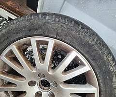 2x 17 inch audi alloys excellent tyres