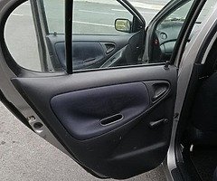 Toyota Yaris Terra - Image 9/10