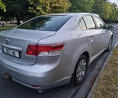 Toyota Avensis 2009 2.0 D4D - Image 8/10