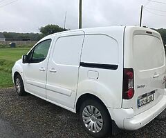 132 Citroen berlingo van