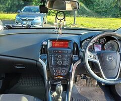 Opel Astra SE 1.6 cdti - Image 3/7