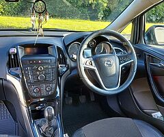 Opel Astra SE 1.6 cdti - Image 6/7