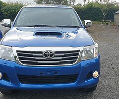 2014 TOYOTA HILUX IS 4X4 INVINCIBLE 3.0 D4D AUTOMATIC. - Image 8/10
