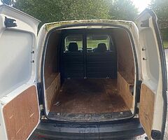 2017 Volkswagen Caddy - Image 7/10