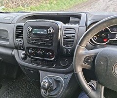 Vauxhall vivaro sportive cdti NO VAT CHEAPEST ONE ONLINE - Image 6/8