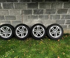 Genuine Audi a4 17” alloys