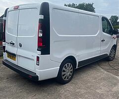 2018 Vauxhall Vivaro - Image 4/10