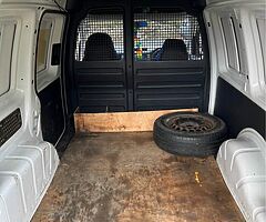 2015 Volkswagen Caddy - Image 4/7