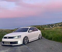 2012 Volkswagen Jetta - Image 6/7