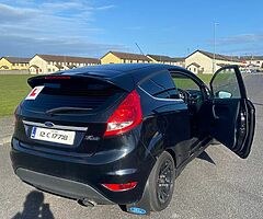 Ford fiesta 1.2 Zetec 2012