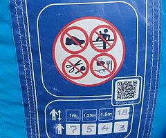 Bouncy Castle..Frozen theme.. - Image 7/8