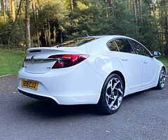 2016 Vauxhall INSIGNIA SRI NAV VX-LINE