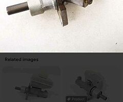 Opel omega 2.0 brake master cylinder