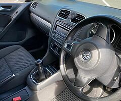 Volkswagen Golf 2012 1.6 TDI - Image 5/6
