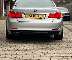 2011 BMW 730 - Image 4/10