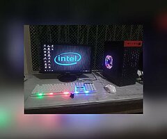 gaming/streaming/onlineclass/office/editing
