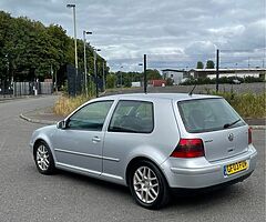 2003 Volkswagen Golf - Image 5/9