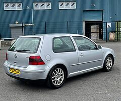 2003 Volkswagen Golf - Image 7/9