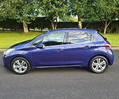2014 PEUGEOT 208 1.4 HDI ALLURE........LOW MILES