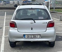 Toyota Yaris with Sunroof - Image 4/7