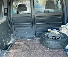 201 Volkswagen Caddy - Image 6/10