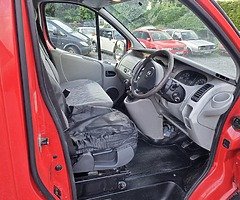 Opel vivaro 2006 1.9dci 6spd - Image 4/6