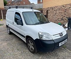 WE BUY ANY VEHICLES - Image 10/10