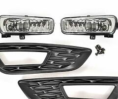 Brand new Ford Focus stline foglight kit