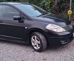 Nissan tiida
