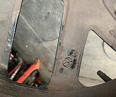 18in 5x112 original vw alloys - Image 6/7